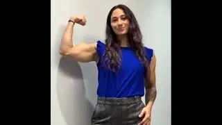 Model Huge Biceps 1019.