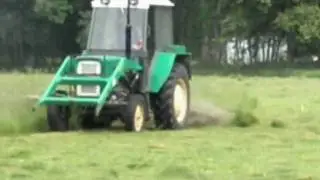 Ursus C360 ,kosiarka rotacyjna i roztrząsacz pokosu.