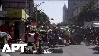 СМОТРИТЕ | В Мехико прошли масштабные учения по имитации землетрясения с участием 8,2 миллионов ч...