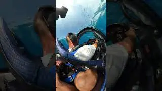 Impressive Vertical Jump by a 300hp Seabreacher