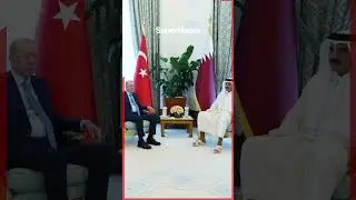 Katar Emiri, Erdoğan'ı milli kıyafetle karşıladı! Terlik ayrıntısı dikkat &ccedil;ekti
