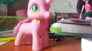 1 серия Линен стол  ( я тут главная)
