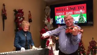 Fiddle Tune Friday - Christmas Medley - Dec 4, 2020 - Ivan Hicks