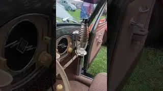 👉 Редкие автомобили VW Beetle с раздельными и овальными окнами | Классика 1947&ndash;1957
