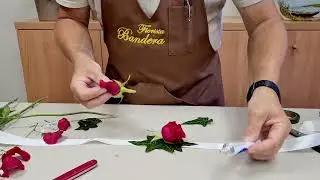 Come realizzare il corsage o bracciale fiorito per sposa, damigelle, testimone - Fiorista Bandera