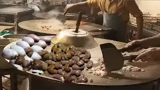 Goat And Lamb Testicles Heart Kidney Tawa Fry Takatak | Pakistani Street Food | Lahori Street Food