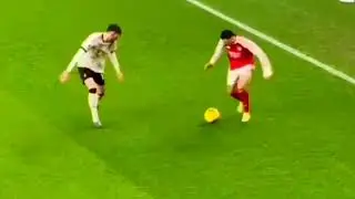 Arsenal's Gabriel Martinelli has apologised for trying to push injured Conor Bradley.