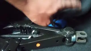 Tempat dongkrak di mobil raize /dan cara membukanya