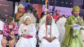 ACROBATIC DANCE DISPLAY AT THE OONI'S PALACE