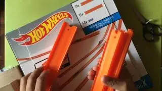 HotWheels Car & Mega Track Pack - Unboxing