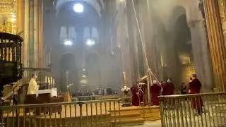Visiting Santiago de Compostela, Botafumiero Swinging in Cathedral