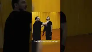 How to stop an attacker with pressure points in street fighting (Kyusho jitsu) #Shorts