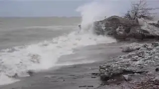47mph wind gusts off Lake Erie at Walnut Creek Marina