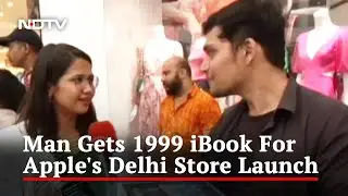Man Gets 1999 iBook For Apple's Delhi Store Launch