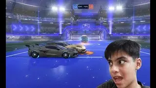 Jugando Rocket League con Leonardo Vel&aacute;zquez23