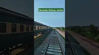 6dn green line passing Mankiala Railway station and 39up waiting 🙅🚂🚋🚃🚋🚃🚋🚃 #tjunction