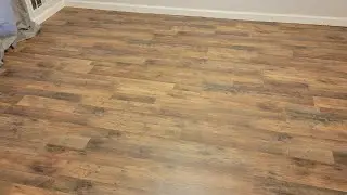 HOW TO INSTALL LAMINATE FLOORING BY YOURSELF UNDER $75|| MY FIRST TIME|| BEGINNER FRIENDLY