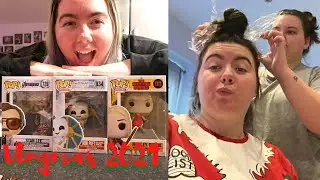 Dyeing My Hair & Funko Pop Unboxing | Vlogmas 2 2021