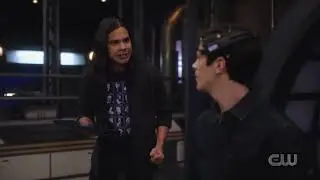 The Flash 7x02 | Barry receives speed thinking. [4K UHD]