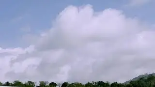 VIEW SKY (PEMANDANGAN LANGIT SIANG HARI)