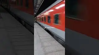 20806 New Delhi-Visakhapatnam Andhra Pradesh Express with ET WAP7 Skipping Faridabad.🚉❤️🔥
