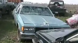 Davidsfarm   0563   X7C8HurujIg   HQ   fix the 400 gmc truck