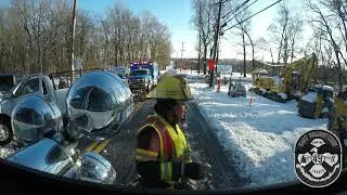 Rescue 49 Enroute/Arriving at Auto Accident with Entrapment