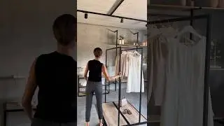 Boutique design ideas - clothing racks Como #visualmerchandising #boutiquedesign