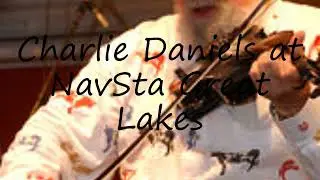 How to pronounce Charlie Daniels at NavSta Great Lakes in English?