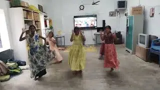 Blockbuster Pongal song dance #blockbusterpongal #sankrathikivasthunam #dance #trending #viral 