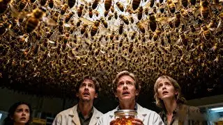 A research team retrieved the amber, and venomous bees retaliated against humanity!【杀人蜂入侵】