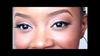 Super Easy Eyeliner & Kiss Lashes