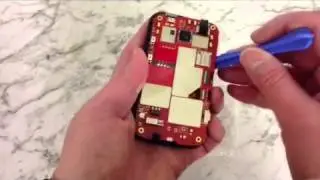 How To Change The LCD Screen on a HTC Desire C