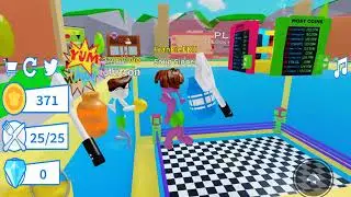 Kiddo plays on nom simulator