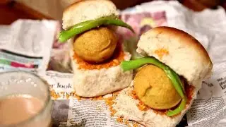 Vada Pav - Low Calorie Recipe | Popular Street Food Recipe | Divine Taste With Anushruti