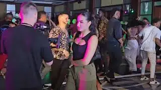Regresa a mí