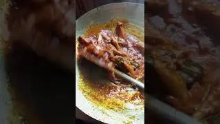 পর কখনো আপন হয় না কিছু মানুষ তো শুধু আপন সেজে থাকে!,,, 🤔🤔