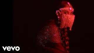 Sally - CORPS &Agrave; CORPS (Clip officiel)
