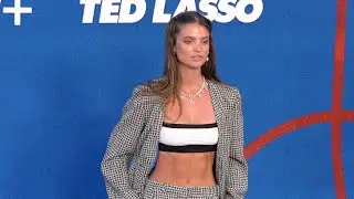 Charlbi Dean Kriek 