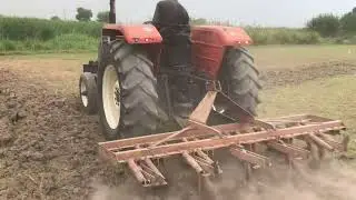 || TRACTAR PERFORMANCE ON 11 TINE CULTIVATORE || GM UNIVERSAL U533 || IN HARD WORK ||