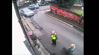 Lee Holt upto his old tricks again and supported by more Bent coppers. what say the headquarters?