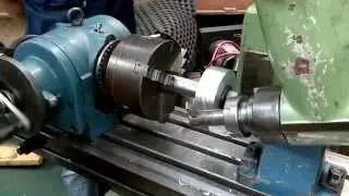 Engranaje helicoidal fabricado con cuchilla HSS.