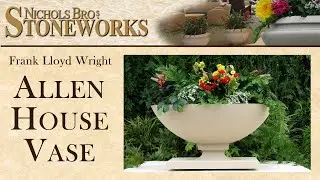 ALLEN HOUSE VASE dise&ntilde;ado por Frank Lloyd Wright y hecho por Nichols Bros. Stoneworks
