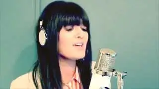 Rihanna - Diamonds (Acoustic cover by Alice Olivia)