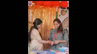 sir बच्चों को prize 🏆 देते हुए #shorts #motivation #education #youtubeshorts #viralshort #trending