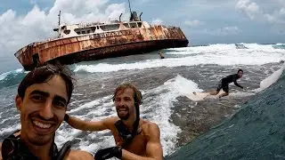 Exploramos un BARCO ABANDONADO + SURF en la joya tropical de Panamá ☠️⚓💦 Ep. 35