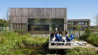 UK Passivhaus Awards 2023: ПОБЕДИТЕЛЬ из других стран &mdash; начальная школа Hackbridge Passivhaus Plus