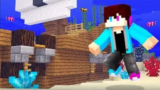 Ik Vond Een GEZONKEN SCHIP In MINECRAFT! (Raft)