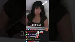 Little power nap after 20 hours of streaming.. woken up by a jumpscare