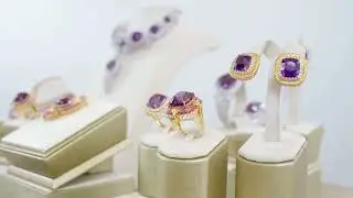 BURMESE GEMS & JEWELLERY - Treasure Star Commercial ~ Myanmar Model Nang Myat Phyo Thinn